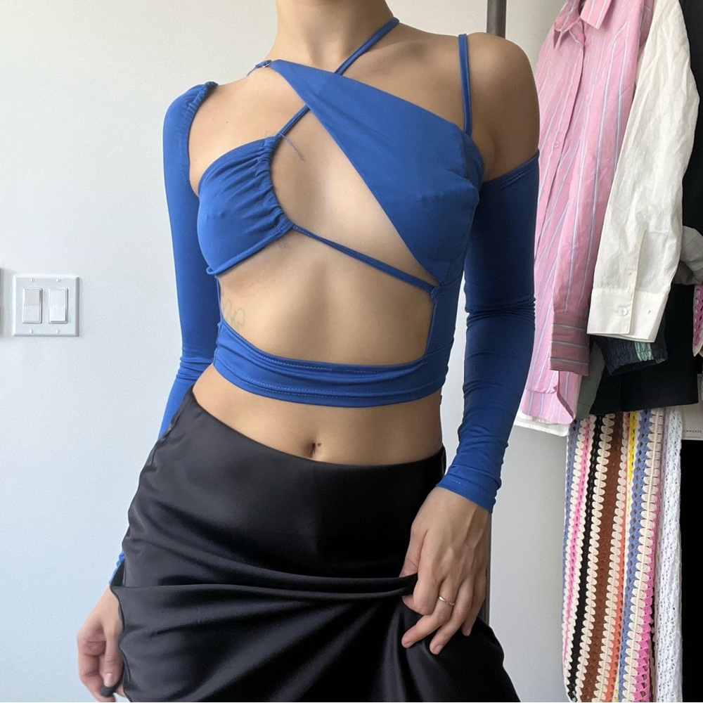 Solado Cut Out Asymmetric Blue Top